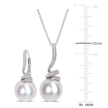 11-12MM Freshwater Cultured Pearl and 1/10 CT TW Diamond Earrings and
Pendant Set in Sterling Silver