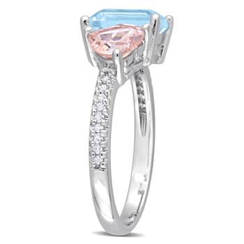 2 5/8 CT TGW Sky Blue Topaz and Morganite with 1/10 CT TW Diamond Toi et
Moi Ring in Sterling Silver