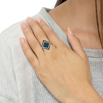 Sterling Silver 1.0ctw White and Treated Blue Diamond Rhombus Cocktail
Ring (Blue, I3)