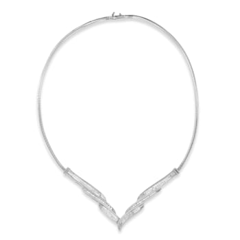 14K White Gold Mixed Cut Diamond 'V' Shape Fashion Necklace (2 cttw, I-J
Color, SI2-I1 Clarity)