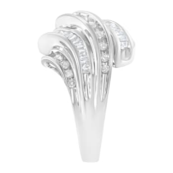 10K White Gold Round and Baguette Cut Diamond Channel Ring (3/4 Cttw,
H-I Color, SI2-I1 Clarity)