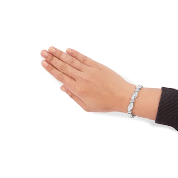 14K White Gold 4.0ctw Invisble Set Diamond Wave Style Link Bracelet (H-I
Color, SI2-I1 Clarity) - 7"