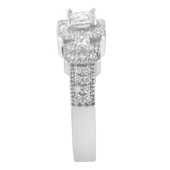 14K White Gold Round and Princess-Cut Diamond Ring (1 Cttw, H-I Color,
I1-I2 Clarity)
