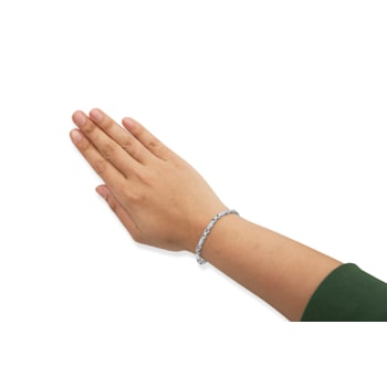 14K White Gold 1.0ctw Invisible-Set Princess Diamond Tennis Bracelet
(H-I Color, SI1-SI2 Clarity)