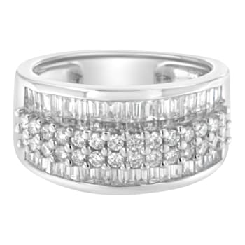14K White Gold Round and Baguette Diamond Ring (1 1/2 Cttw, F-G Color,
SI1-SI2 Clarity)
