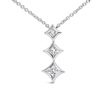 10K White Gold 1/5ctw Princess Cut Diamond 3 Stone 18" Pendant
Chain(H-I Color, SI2-I1 Clarity)