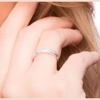 10k White Gold Milgrain Diamond Wedding Anniversary Band (1/5 cttw, H-I, I1-I2)
