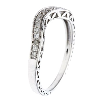 10k White Gold Curved Vintage Style Diamond Band (1/10 cttw, H-I Color,
I1-I2 Clarity)