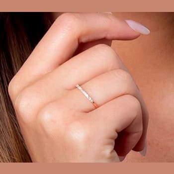 10k Rose Gold Thin Diamond Wedding Band (1/7 cttw, H-I Color, I1-I2 Clarity)