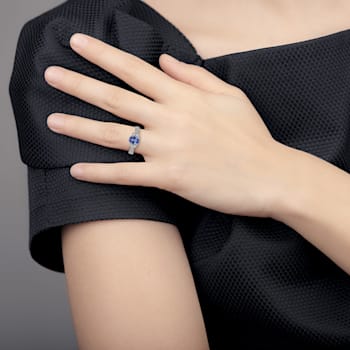10k White Gold Vintage Style Oval Tanzanite and Diamond Ring