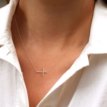 1/20ct TDW Diamond Religious Cross Pendant Necklace in 10k Yellow Gold
