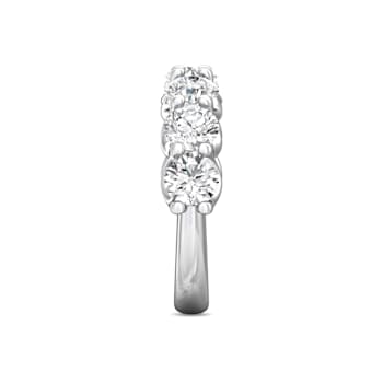 Lab Grown Diamond 7 Stone Shared Prong Band