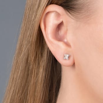 White Diamond 10K White Gold Stud Earrings 0.25 CTW