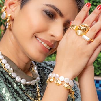 Shop Pearl Jewelry