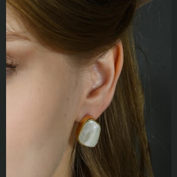 Earthy Baroque Pearl Studs (Gold Vermeil)