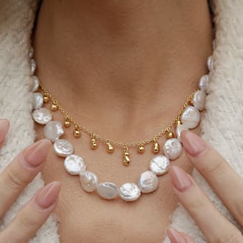 Baroque Pearl Disc Necklace (Gold Vermeil)