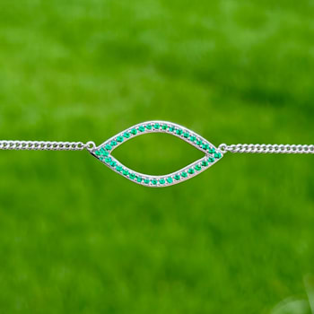 Rose Leaf Collection - 14ct White Gold setting Sterling Silver chain
Necklace - 38 Green Emeralds