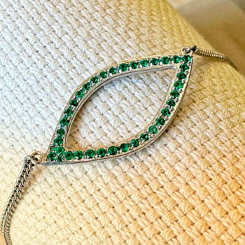 Rose Leaf Collection - 14ct White Gold setting Sterling Silver chain
Necklace - 38 Green Emeralds
