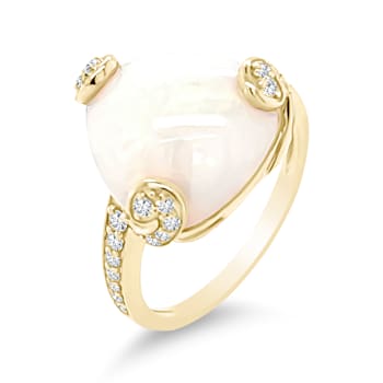 18K Yellow Gold Ethiopian Opal and Diamond Ring  4.79ctw