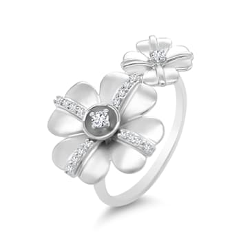 18K White Gold Diamond Floral Ring  .14ctw