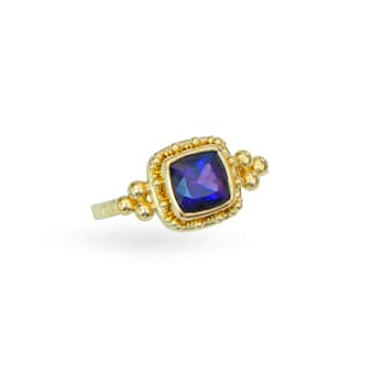 Classic Collection Ring in 22kt & 18kt gold set with Amethyst