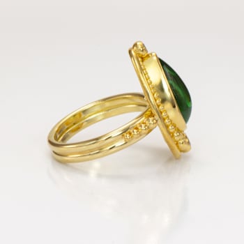 Classic Collection Ring in 22kt & 18kt gold set with Tsavorite
Garnet and Diamonds