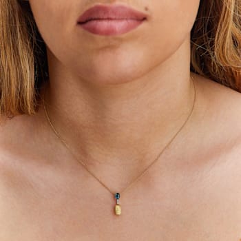 Dainty necklace in 18kt gold, London Blue Topaz and diamonds accent