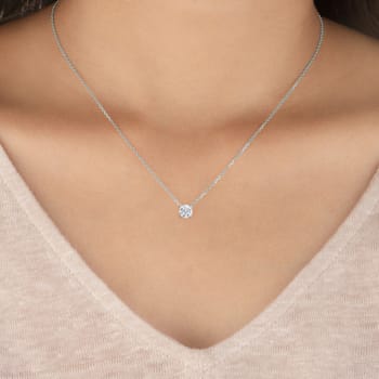 0.60 Cts Round Shaped Lab-Grown  Diamond Necklace in 14K White Gold
(F-G, VS2-SI1, 0.60 Cttw)