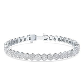 7.00Ct Round Four Prong 7 inch Flower Bracelet in Lab Grown Diamond in
10K gold. (7.00Ct FG - VS-SI)