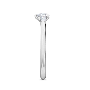 0.30Ct Petite Pear Shaped Ring with Baguettes on side Lab Grown Diamond
in 14K gold