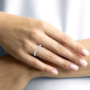 0.33Ct Round Band Ring Lab Grown Diamond in 14K gold