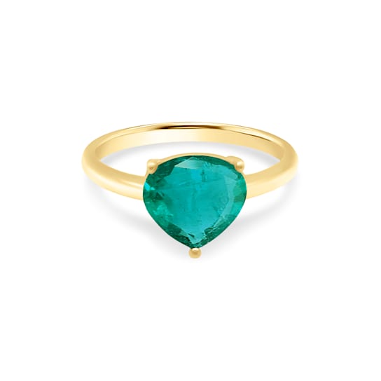 1.70Cts Colombian Emerald -heart shape-cut, Crafted in 18K yellow gold
center design ring