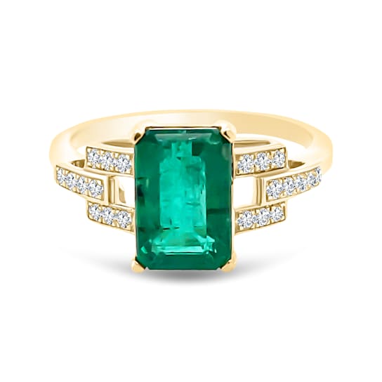 18K Yellow Gold Emerald and Diamond Ring 2.10ctw