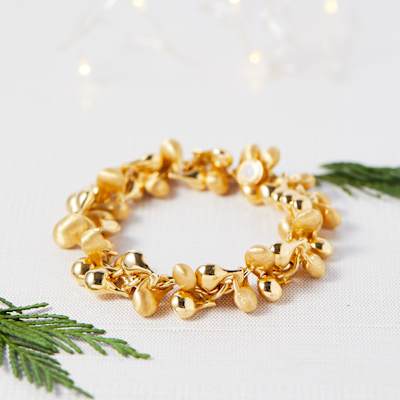 gold bracelet 