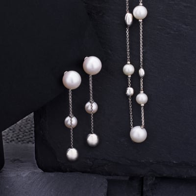 pearl and 18K white gold bracelet and drop earrings 