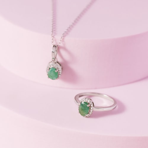 emerald pendant and ring from Netaya