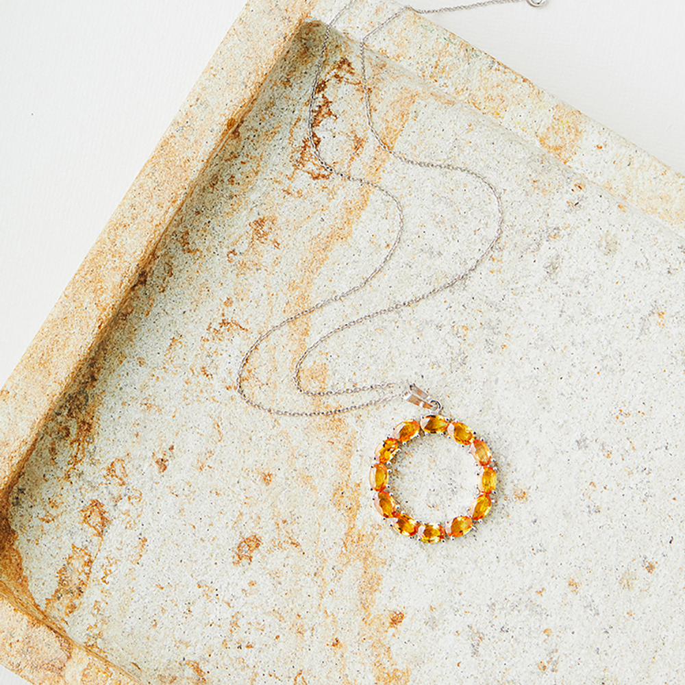 Citrine pendant from Cotife 