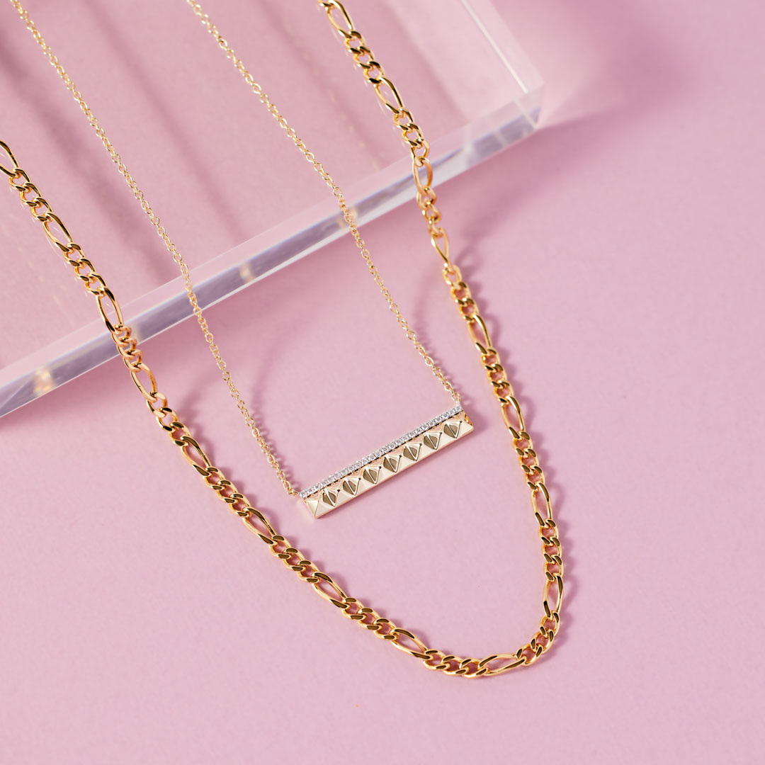 Gold chain necklace and bar necklace