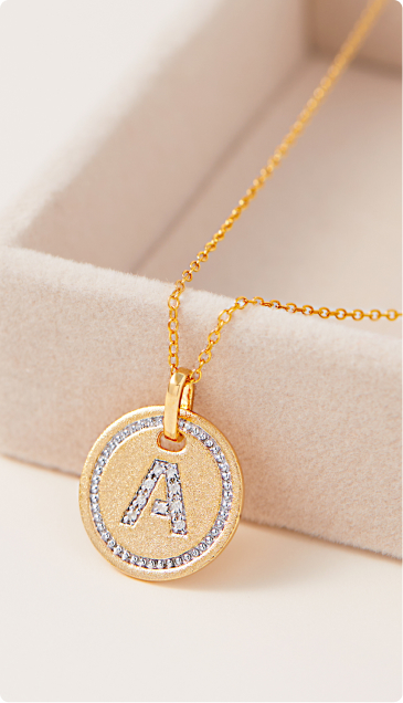 Initial pendant 